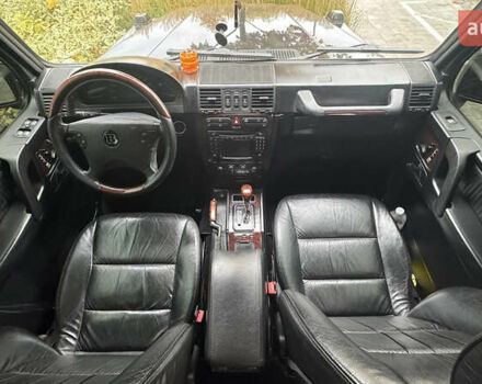 Черный Мерседес Г-Класс, объемом двигателя 4.97 л и пробегом 184 тыс. км за 25500 $, фото 4 на Automoto.ua