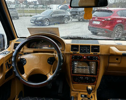 Чорний Мерседес Г-Клас, об'ємом двигуна 4.97 л та пробігом 225 тис. км за 19700 $, фото 17 на Automoto.ua