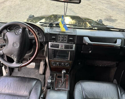 Чорний Мерседес Г-Клас, об'ємом двигуна 4.97 л та пробігом 300 тис. км за 23000 $, фото 15 на Automoto.ua