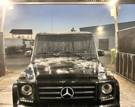 Черный Мерседес Г-Класс, объемом двигателя 5 л и пробегом 260 тыс. км за 25000 $, фото 1 на Automoto.ua