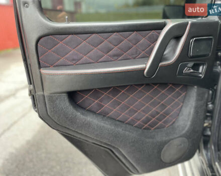 Черный Мерседес Г-Класс, объемом двигателя 5 л и пробегом 205 тыс. км за 22900 $, фото 16 на Automoto.ua