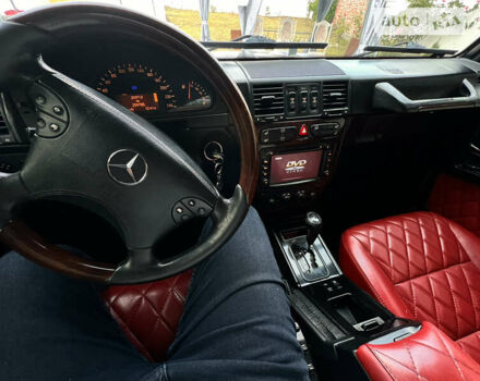 Черный Мерседес Г-Класс, объемом двигателя 5 л и пробегом 260 тыс. км за 25000 $, фото 9 на Automoto.ua