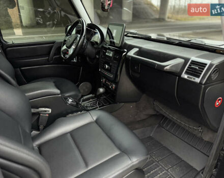 Черный Мерседес Г-Класс, объемом двигателя 5 л и пробегом 150 тыс. км за 39500 $, фото 42 на Automoto.ua