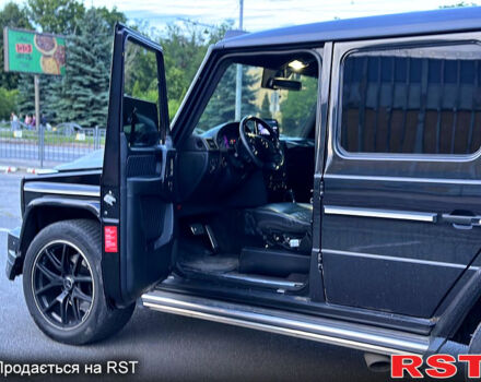 Черный Мерседес Г-Класс, объемом двигателя 5 л и пробегом 400 тыс. км за 25000 $, фото 5 на Automoto.ua