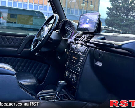 Черный Мерседес Г-Класс, объемом двигателя 5 л и пробегом 400 тыс. км за 25000 $, фото 8 на Automoto.ua