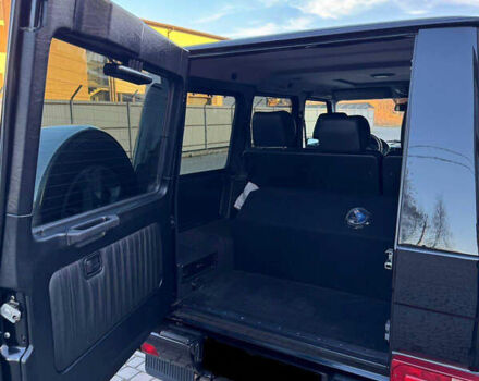 Черный Мерседес Г-Класс, объемом двигателя 5 л и пробегом 232 тыс. км за 34000 $, фото 7 на Automoto.ua