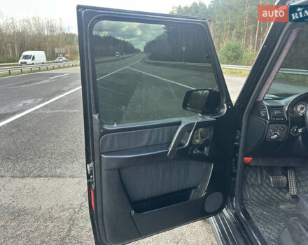 Черный Мерседес Г-Класс, объемом двигателя 5.5 л и пробегом 212 тыс. км за 35000 $, фото 12 на Automoto.ua