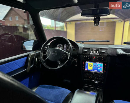 Чорний Мерседес Г-Клас, об'ємом двигуна 4 л та пробігом 252 тис. км за 33500 $, фото 17 на Automoto.ua
