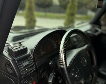 Черный Мерседес Г-Класс, объемом двигателя 4.97 л и пробегом 167 тыс. км за 31777 $, фото 20 на Automoto.ua