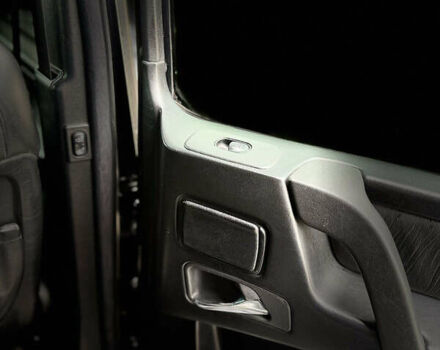 Черный Мерседес Г-Класс, объемом двигателя 4.97 л и пробегом 167 тыс. км за 31777 $, фото 16 на Automoto.ua