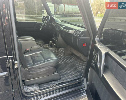 Черный Мерседес Г-Класс, объемом двигателя 5.5 л и пробегом 212 тыс. км за 35000 $, фото 19 на Automoto.ua