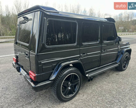 Черный Мерседес Г-Класс, объемом двигателя 5.5 л и пробегом 212 тыс. км за 35000 $, фото 4 на Automoto.ua