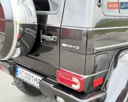 Черный Мерседес Г-Класс, объемом двигателя 5.44 л и пробегом 198 тыс. км за 30000 $, фото 3 на Automoto.ua