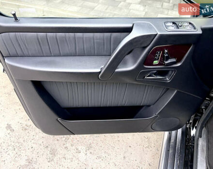 Черный Мерседес Г-Класс, объемом двигателя 5.5 л и пробегом 131 тыс. км за 45000 $, фото 29 на Automoto.ua