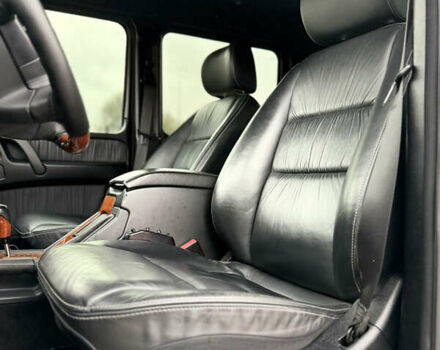 Черный Мерседес Г-Класс, объемом двигателя 5.44 л и пробегом 198 тыс. км за 30000 $, фото 18 на Automoto.ua