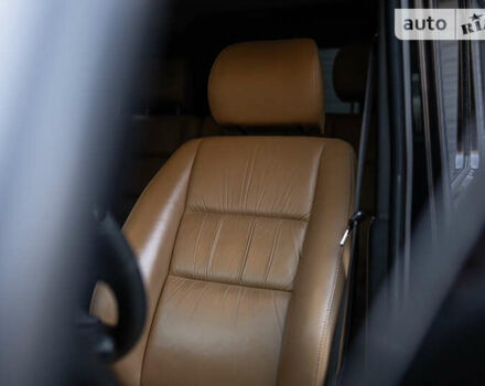 Черный Мерседес Г-Класс, объемом двигателя 5.44 л и пробегом 148 тыс. км за 35500 $, фото 21 на Automoto.ua