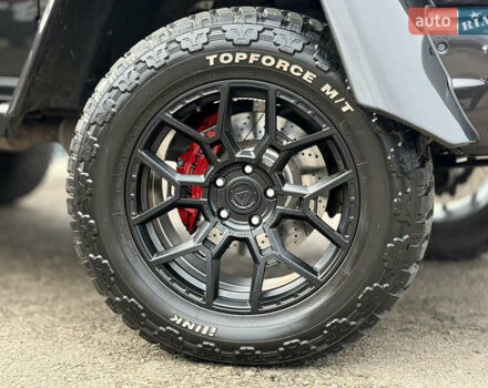 Черный Мерседес Г-Класс, объемом двигателя 5.44 л и пробегом 198 тыс. км за 30000 $, фото 21 на Automoto.ua