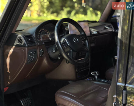 Чорний Мерседес Г-Клас, об'ємом двигуна 5.44 л та пробігом 229 тис. км за 34900 $, фото 8 на Automoto.ua