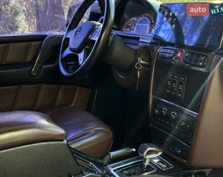 Чорний Мерседес Г-Клас, об'ємом двигуна 5.44 л та пробігом 229 тис. км за 34900 $, фото 18 на Automoto.ua