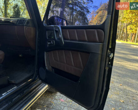 Чорний Мерседес Г-Клас, об'ємом двигуна 5.44 л та пробігом 229 тис. км за 34900 $, фото 17 на Automoto.ua