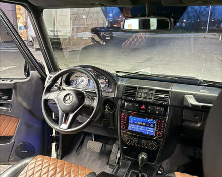 Чорний Мерседес Г-Клас, об'ємом двигуна 5 л та пробігом 152 тис. км за 29900 $, фото 17 на Automoto.ua