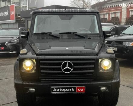 Чорний Мерседес Г-Клас, об'ємом двигуна 5 л та пробігом 98 тис. км за 31690 $, фото 3 на Automoto.ua