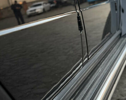 Черный Мерседес Г-Класс, объемом двигателя 4.97 л и пробегом 215 тыс. км за 33800 $, фото 8 на Automoto.ua