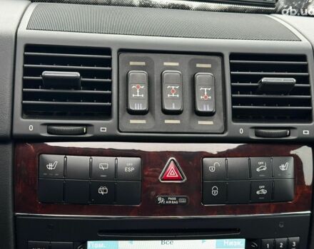 Чорний Мерседес Г-Клас, об'ємом двигуна 5 л та пробігом 98 тис. км за 31690 $, фото 24 на Automoto.ua