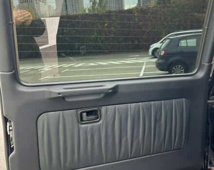 Чорний Мерседес Г-Клас, об'ємом двигуна 5.44 л та пробігом 160 тис. км за 39900 $, фото 10 на Automoto.ua