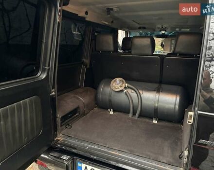 Чорний Мерседес Г-Клас, об'ємом двигуна 4.97 л та пробігом 252 тис. км за 23600 $, фото 9 на Automoto.ua