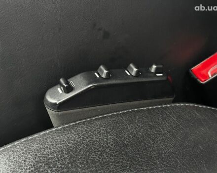 Чорний Мерседес Г-Клас, об'ємом двигуна 5 л та пробігом 98 тис. км за 31690 $, фото 16 на Automoto.ua