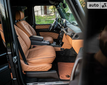 Черный Мерседес Г-Класс, объемом двигателя 5.5 л и пробегом 185 тыс. км за 210000 $, фото 24 на Automoto.ua