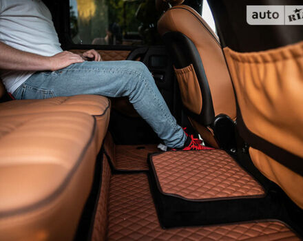 Черный Мерседес Г-Класс, объемом двигателя 5.5 л и пробегом 185 тыс. км за 210000 $, фото 27 на Automoto.ua