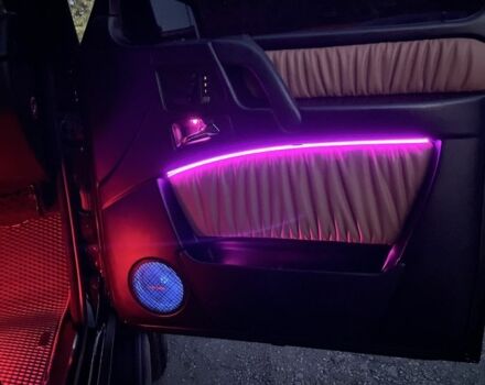 Черный Мерседес Г-Класс, объемом двигателя 5.5 л и пробегом 240 тыс. км за 35000 $, фото 18 на Automoto.ua