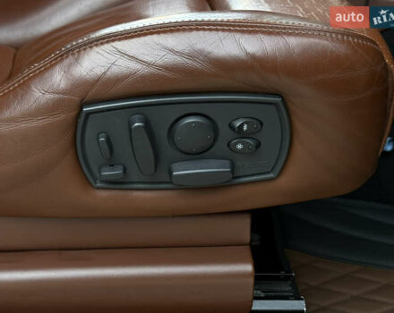 Черный Мерседес Г-Класс, объемом двигателя 5 л и пробегом 225 тыс. км за 38800 $, фото 3 на Automoto.ua