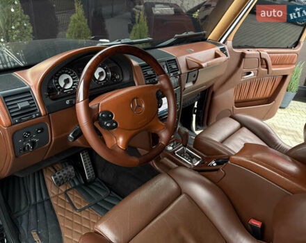 Черный Мерседес Г-Класс, объемом двигателя 5 л и пробегом 210 тыс. км за 29500 $, фото 6 на Automoto.ua