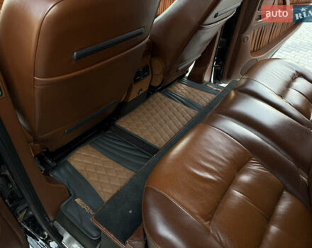 Черный Мерседес Г-Класс, объемом двигателя 5 л и пробегом 225 тыс. км за 38800 $, фото 5 на Automoto.ua