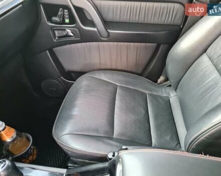 Чорний Мерседес Г-Клас, об'ємом двигуна 5.5 л та пробігом 170 тис. км за 33750 $, фото 14 на Automoto.ua