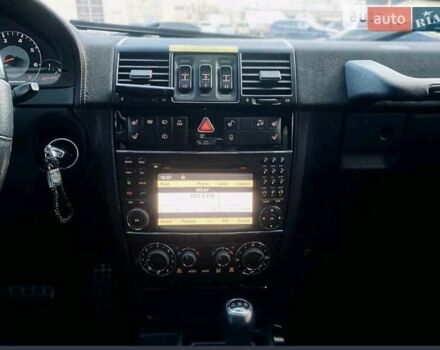 Чорний Мерседес Г-Клас, об'ємом двигуна 5.5 л та пробігом 170 тис. км за 33750 $, фото 34 на Automoto.ua