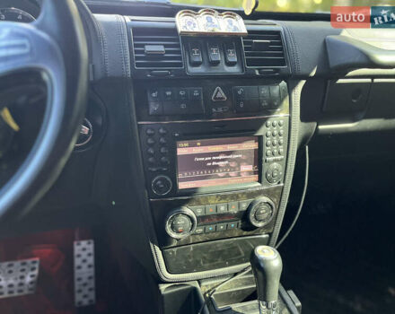 Черный Мерседес Г-Класс, объемом двигателя 5.46 л и пробегом 219 тыс. км за 47000 $, фото 8 на Automoto.ua