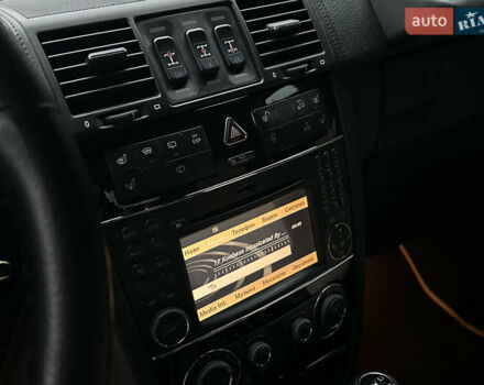 Чорний Мерседес Г-Клас, об'ємом двигуна 5.5 л та пробігом 176 тис. км за 37900 $, фото 23 на Automoto.ua