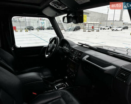 Черный Мерседес Г-Класс, объемом двигателя 5.44 л и пробегом 227 тыс. км за 41000 $, фото 7 на Automoto.ua