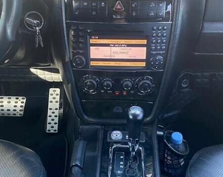 Чорний Мерседес Г-Клас, об'ємом двигуна 0 л та пробігом 123 тис. км за 135000 $, фото 7 на Automoto.ua