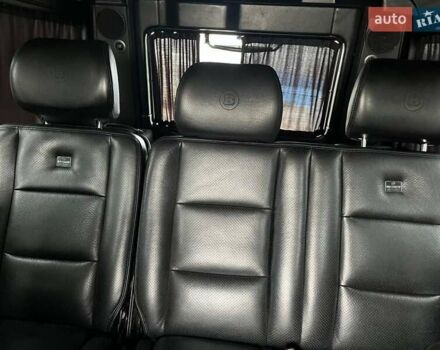 Чорний Мерседес Г-Клас, об'ємом двигуна 0 л та пробігом 123 тис. км за 135000 $, фото 13 на Automoto.ua