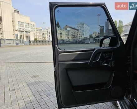 Черный Мерседес Г-Класс, объемом двигателя 2.99 л и пробегом 182 тыс. км за 50000 $, фото 9 на Automoto.ua