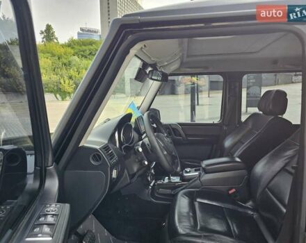 Черный Мерседес Г-Класс, объемом двигателя 2.99 л и пробегом 182 тыс. км за 50000 $, фото 10 на Automoto.ua