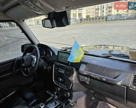 Черный Мерседес Г-Класс, объемом двигателя 2.99 л и пробегом 182 тыс. км за 50000 $, фото 18 на Automoto.ua