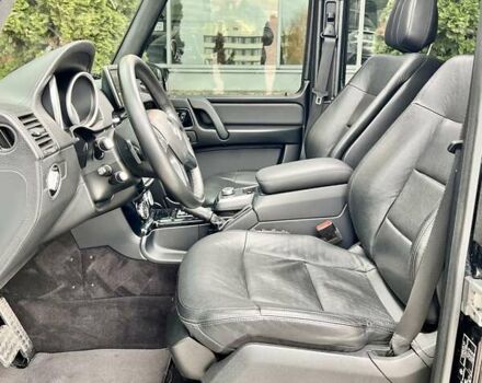 Черный Мерседес Г-Класс, объемом двигателя 4 л и пробегом 123 тыс. км за 67777 $, фото 19 на Automoto.ua