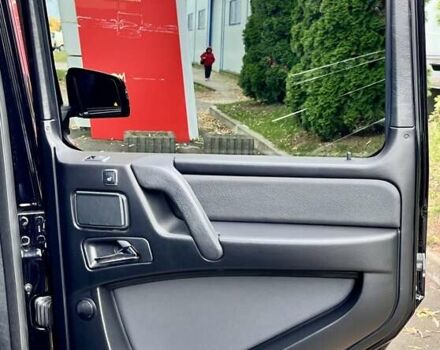 Черный Мерседес Г-Класс, объемом двигателя 4 л и пробегом 123 тыс. км за 67777 $, фото 36 на Automoto.ua