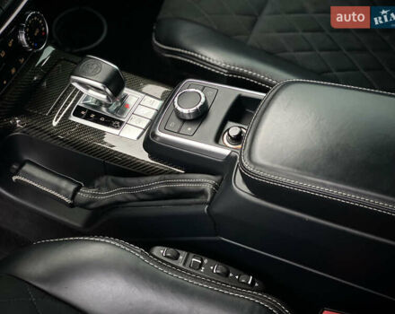 Мерседес Г-Класс 2016 в Киеве на Automoto.ua Черный Мерседес Г-Класс, объемом двигателя 5.46 л и пробегом 50 тыс. км за 73890 $, фото 15 на Automoto.ua